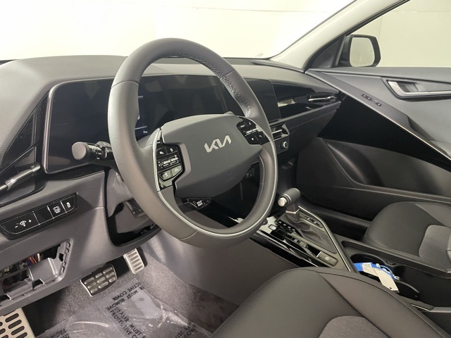 2025 Kia Niro EX photo 21