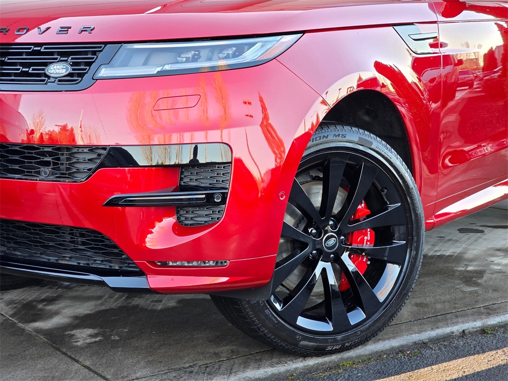 2025 Land Rover Range Rover Sport SE photo 2
