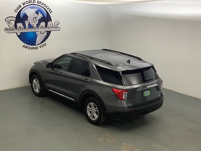 2022 Ford Explorer XLT photo 12