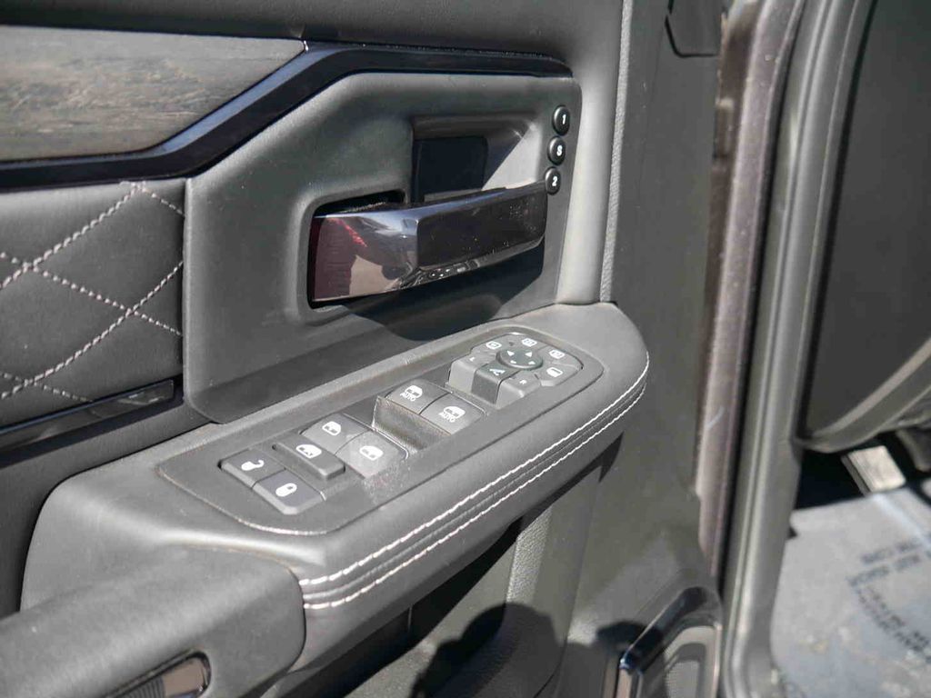2026 Ram 3500 Limited photo 34
