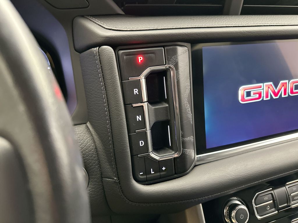 2022 Gmc Yukon Denali photo 10