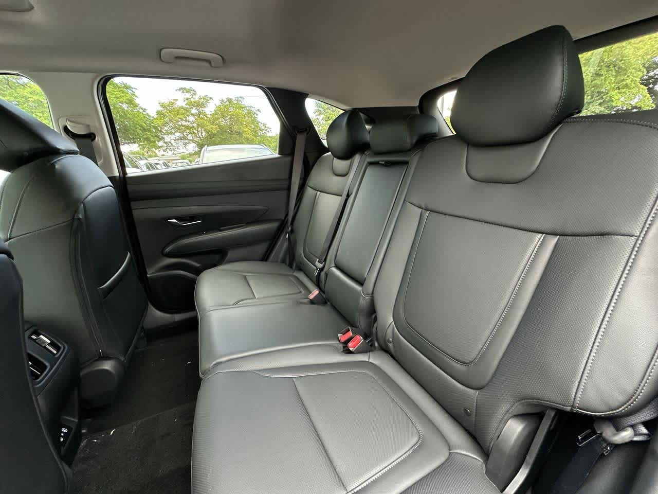 2025 Hyundai Tucson SEL Convenience photo 20