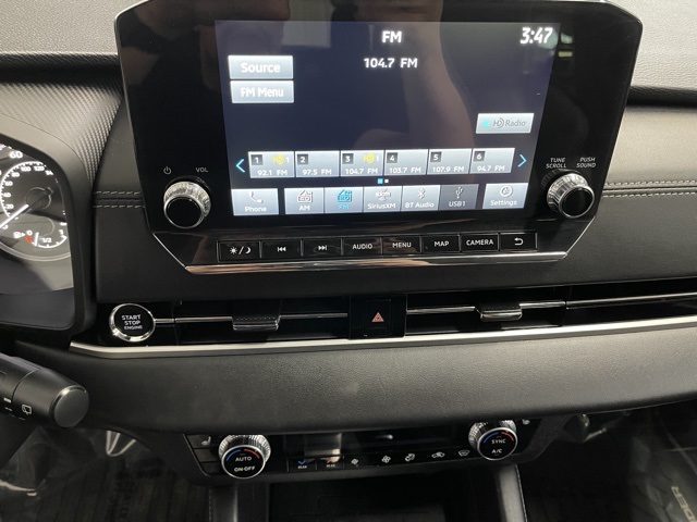 2022 Mitsubishi Outlander SEL photo 30