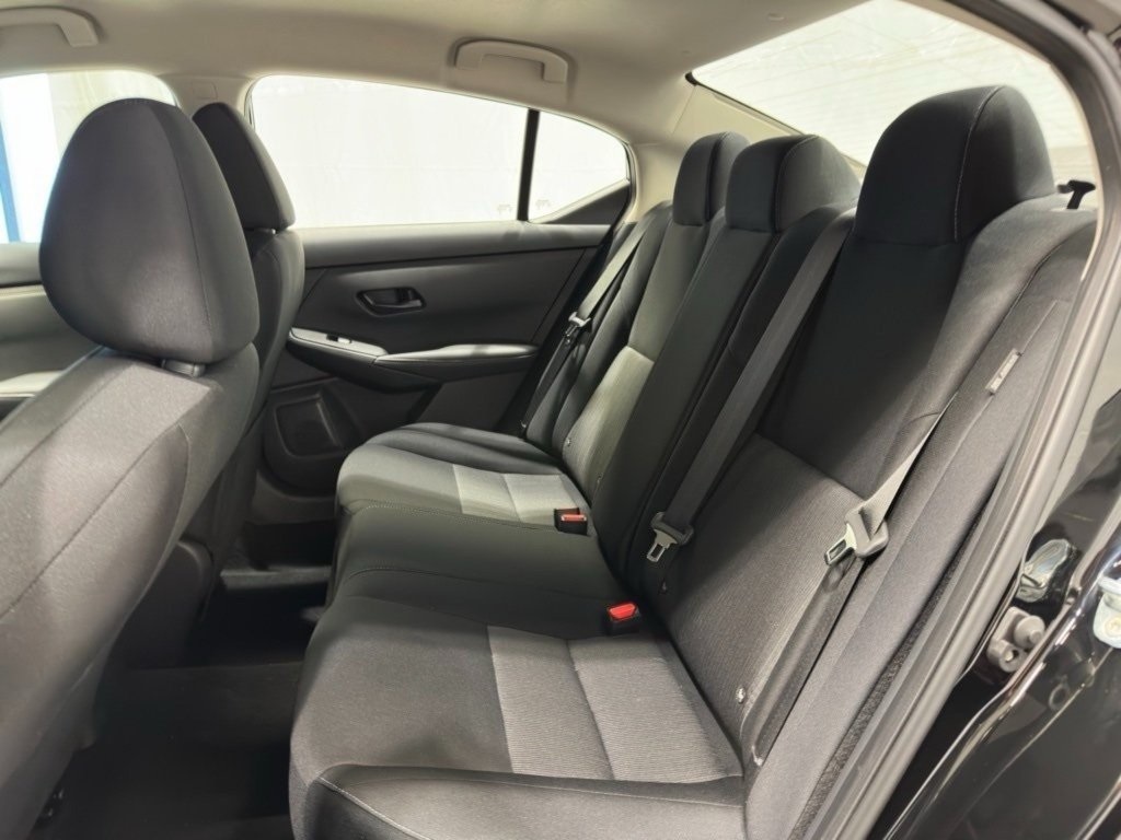 2025 Nissan Sentra SV photo 21