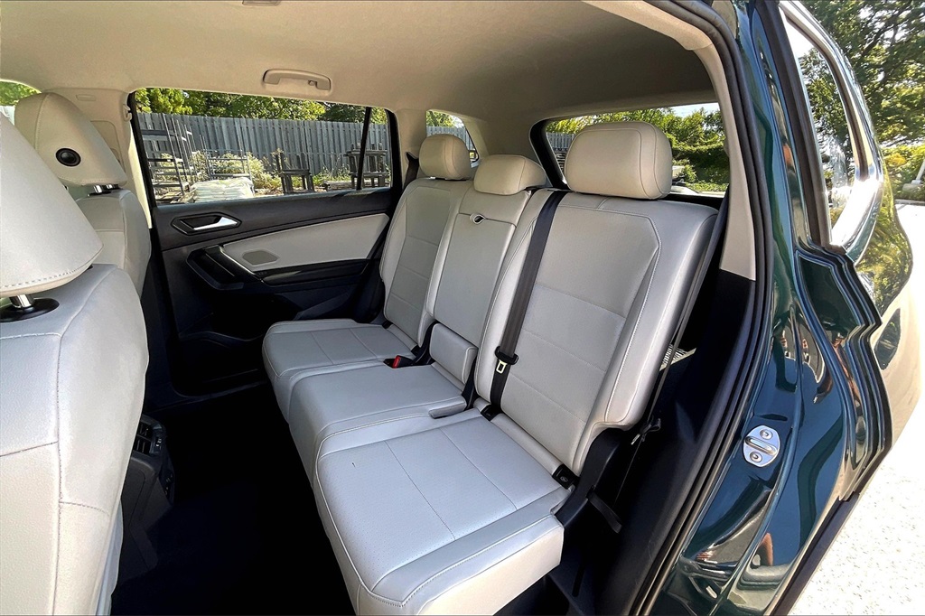 2019 Volkswagen Tiguan SE photo 23