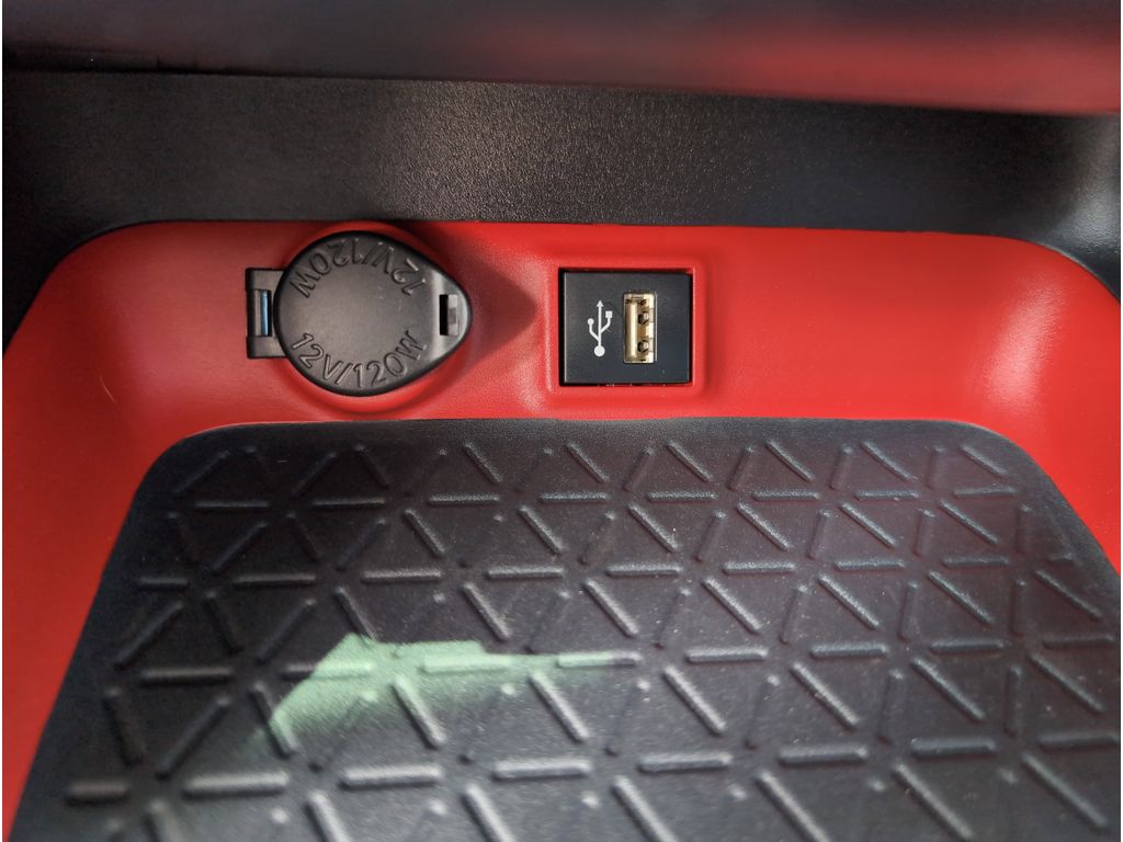 2024 Toyota RAV4 TRD photo 12