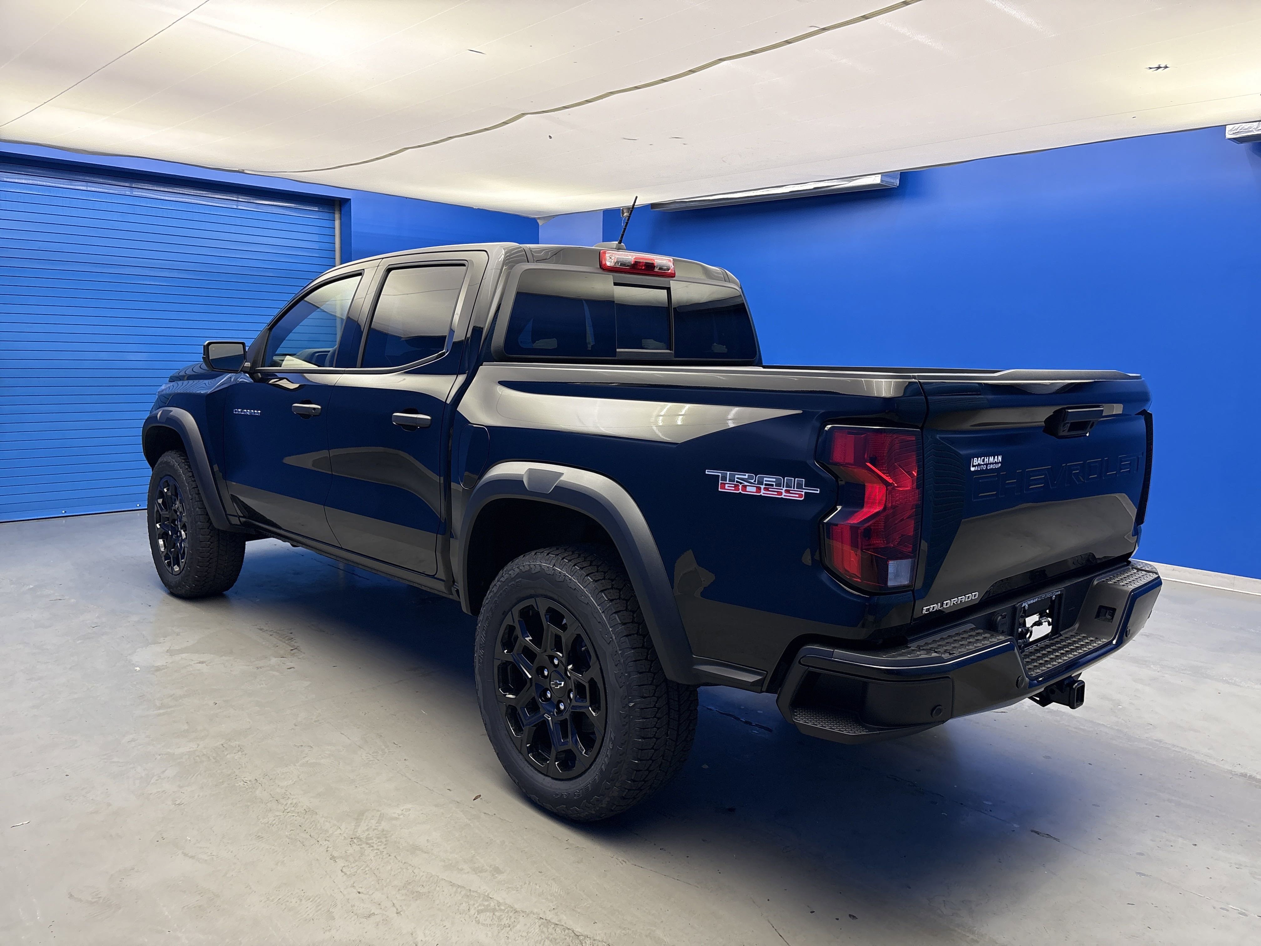 2026 Chevrolet Colorado Trail Boss photo 2
