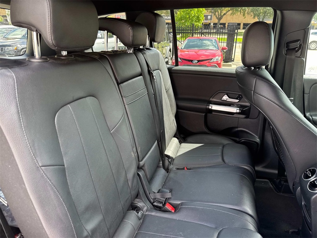 2021 Mercedes Benz GLB 250 photo 8
