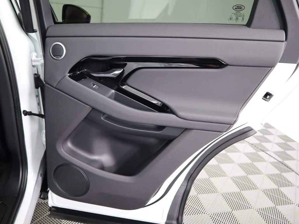 2025 Land Rover Range Rover Evoque S photo 24