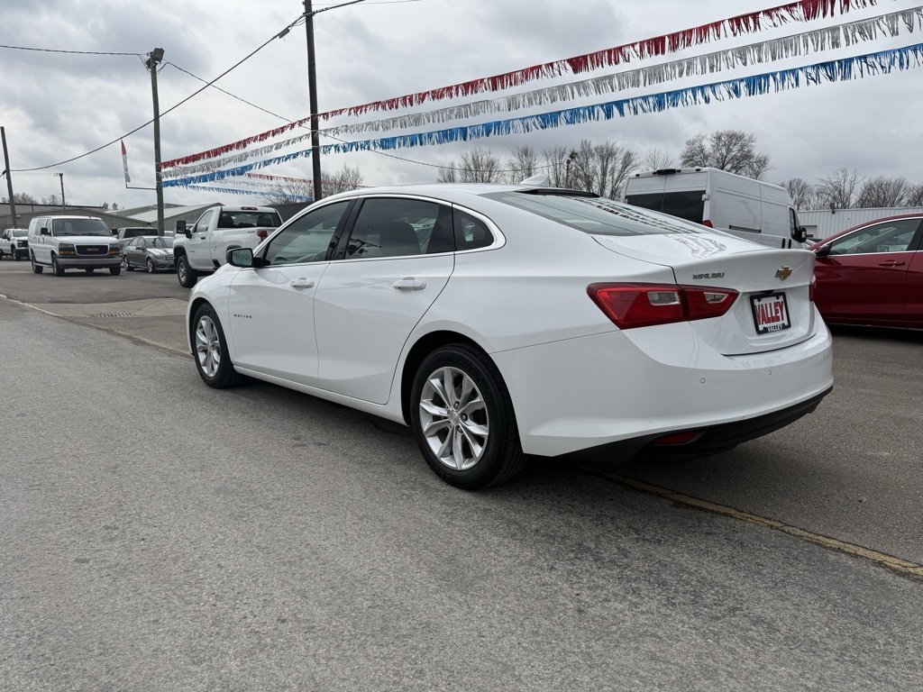 2024 Chevrolet Malibu 1LT photo 3