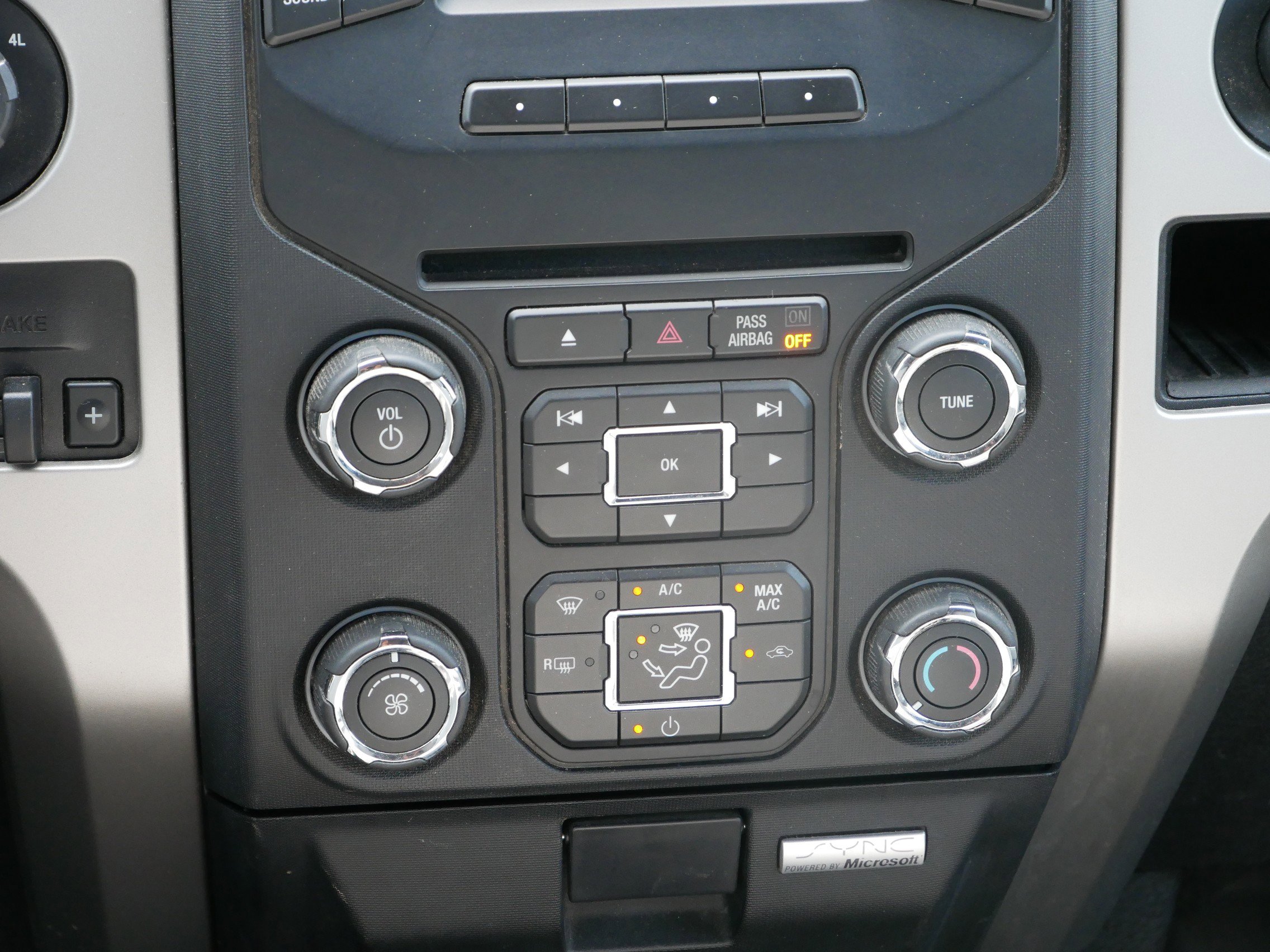 2014 Ford F-150 XLT photo 14