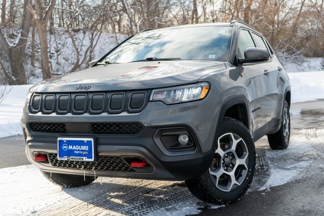 2022 Jeep Compass Trailhawk's photo