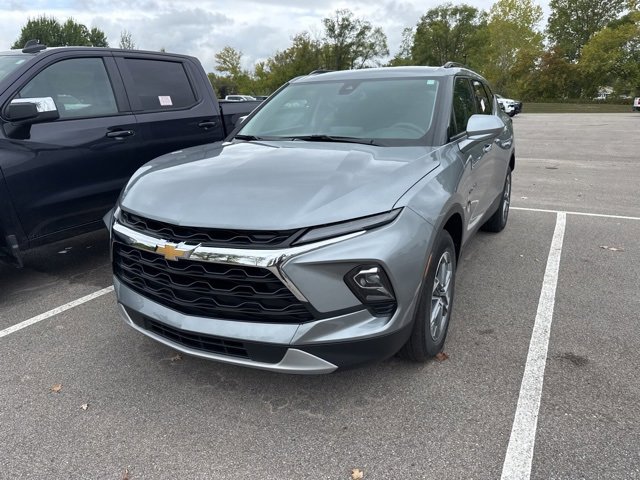 2023 Chevrolet Blazer 2LT photo 3