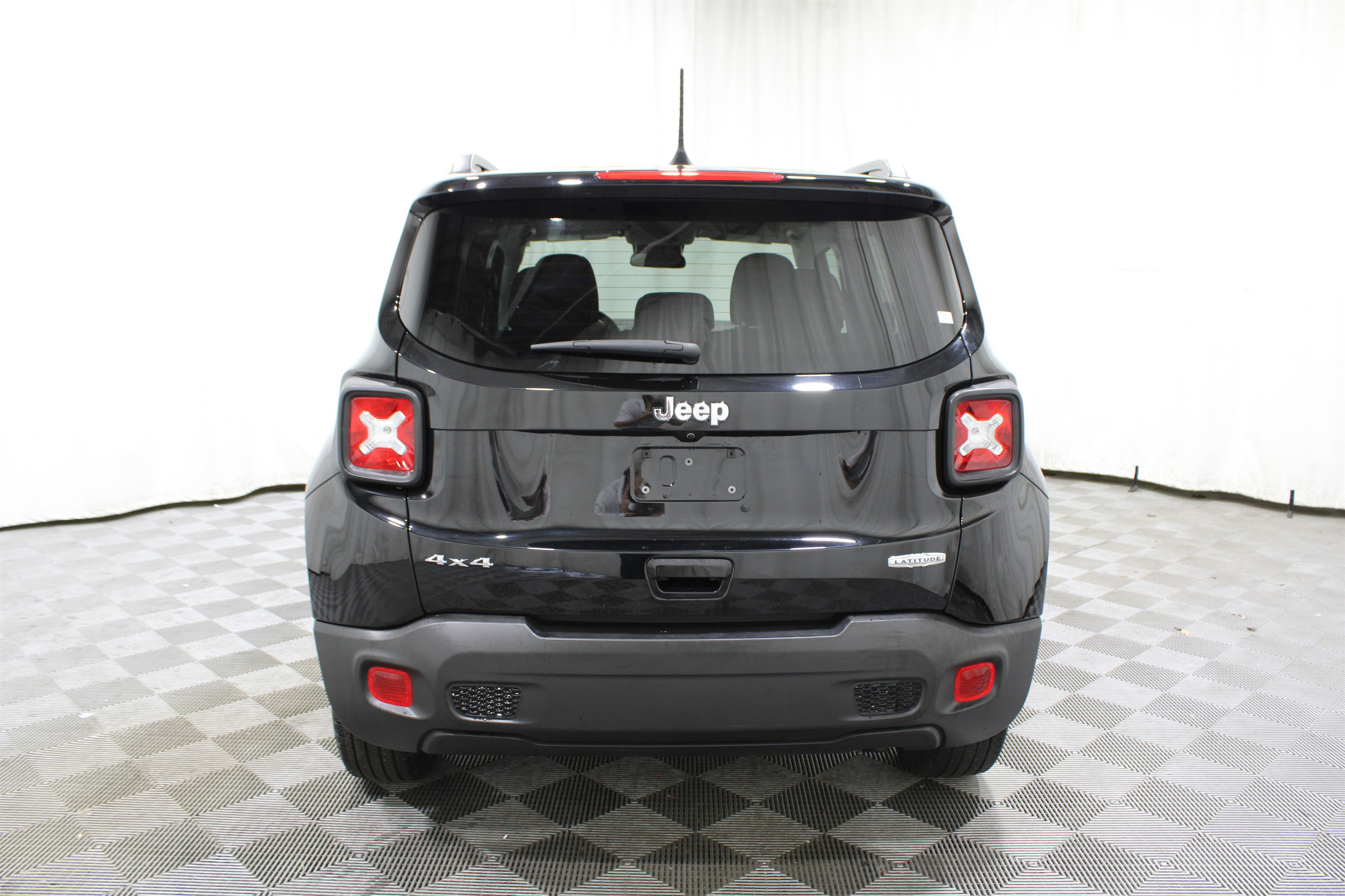 2022 Jeep Renegade Latitude photo 4