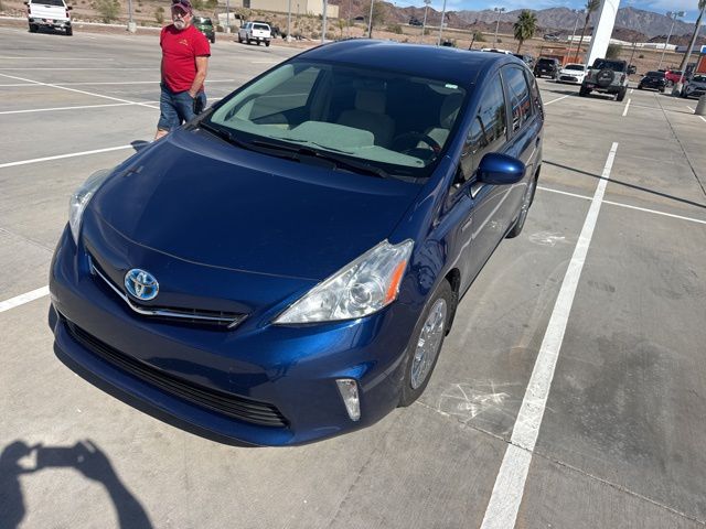 2012 Toyota Prius v Five