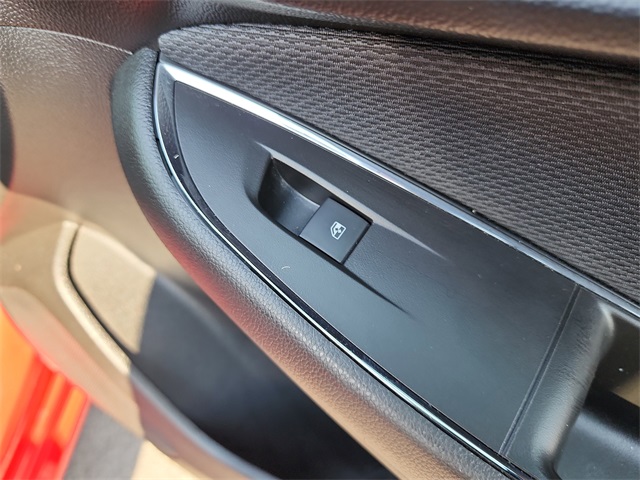2018 Chevrolet Cruze LS photo 15