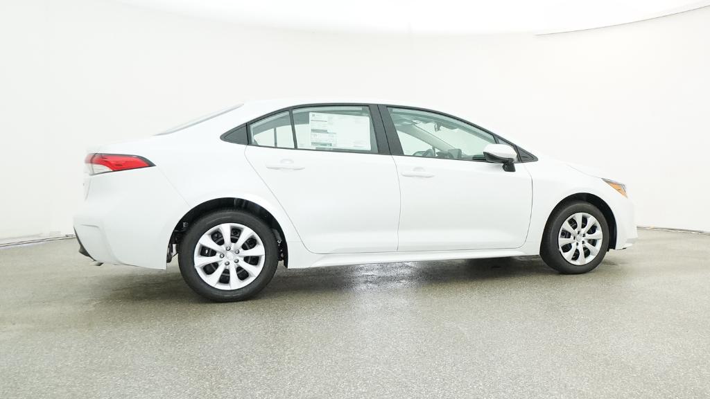 2025 Toyota Corolla LE photo 23