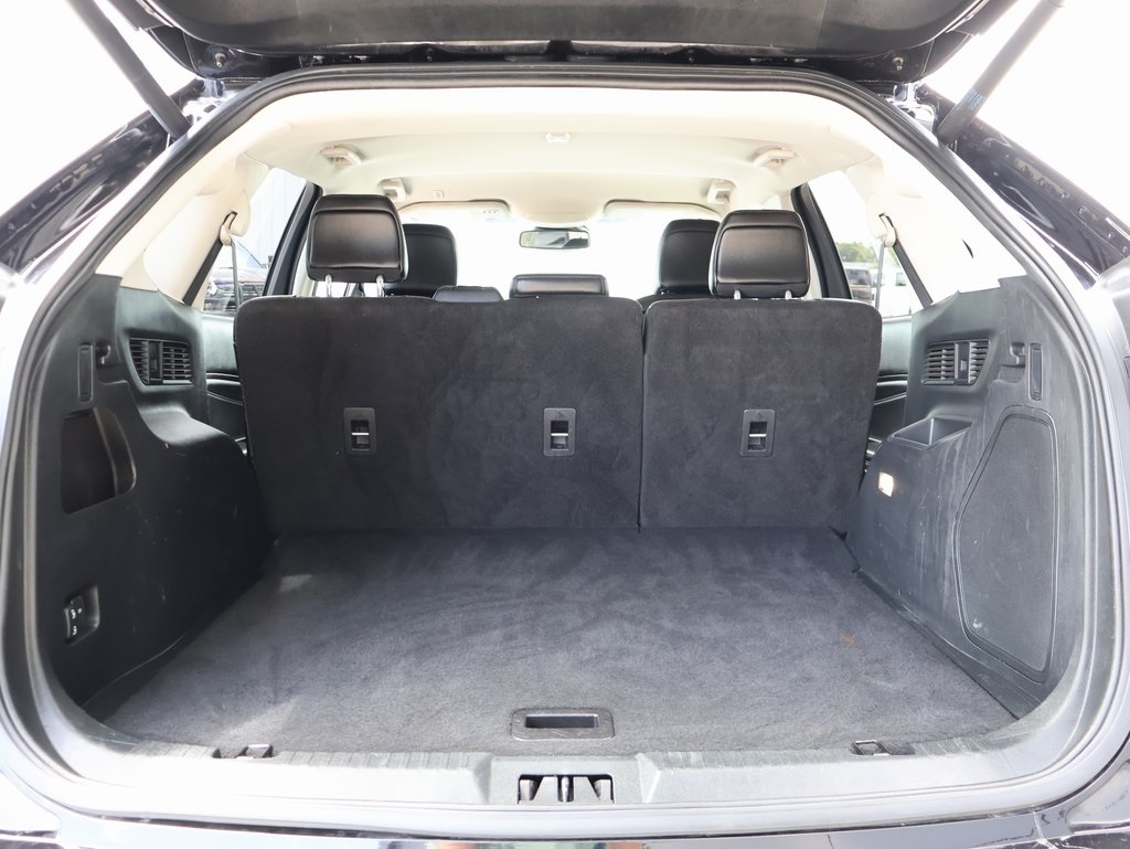 2023 Ford Edge Titanium photo 12
