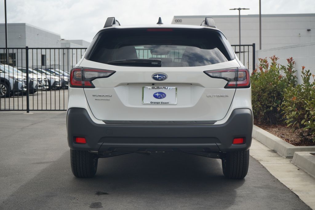 2025 Subaru Outback Premium photo 3