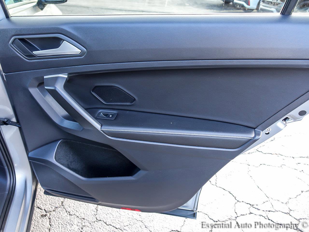 2023 VOLKSWAGEN TIGUAN - Image 20