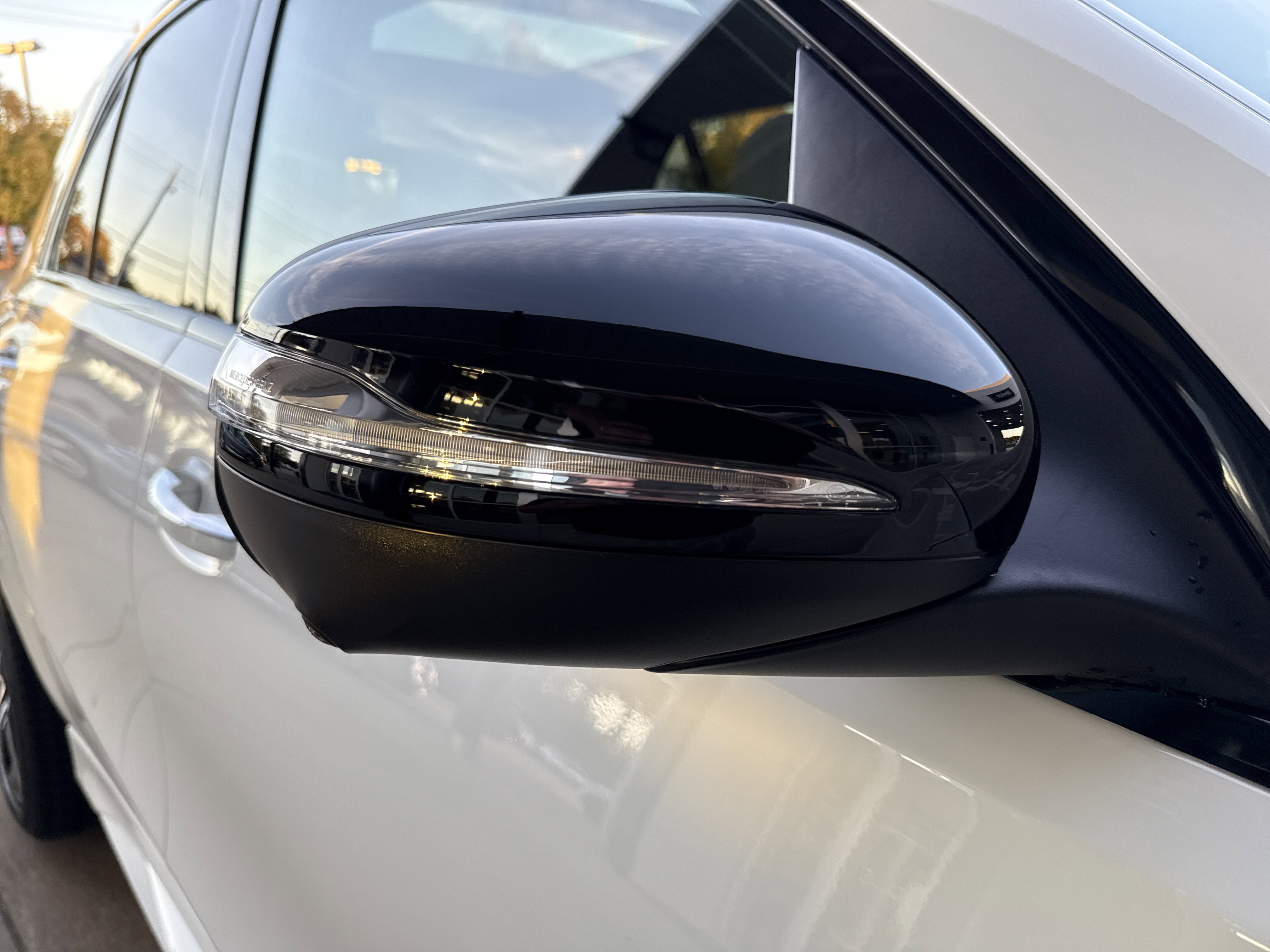 2026 Mercedes Benz GLE 350 4MATIC photo 2