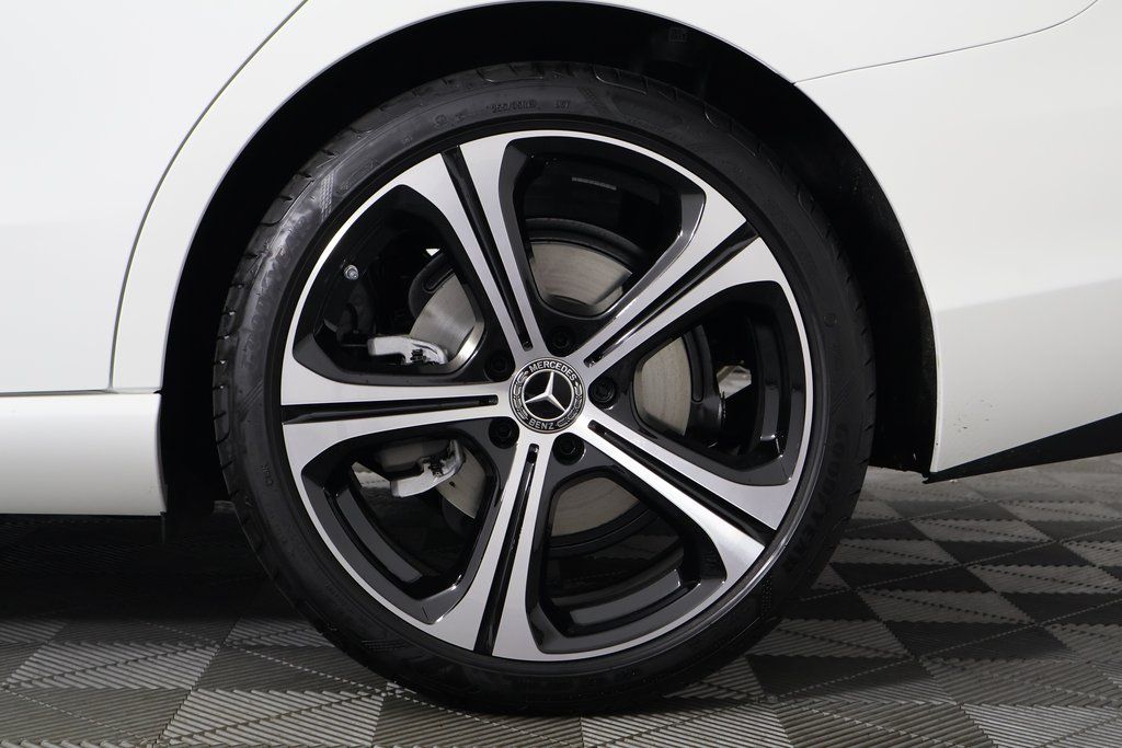 2025 Mercedes Benz C 300 photo 10
