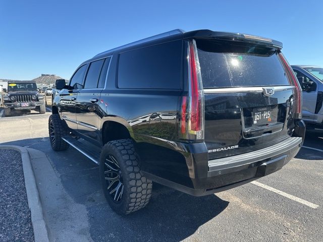 2015 Cadillac Escalade ESV Platinum photo 10