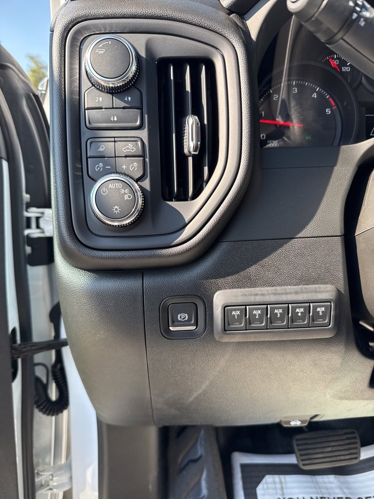 2024 Gmc Sierra 3500 HD Pro photo 22
