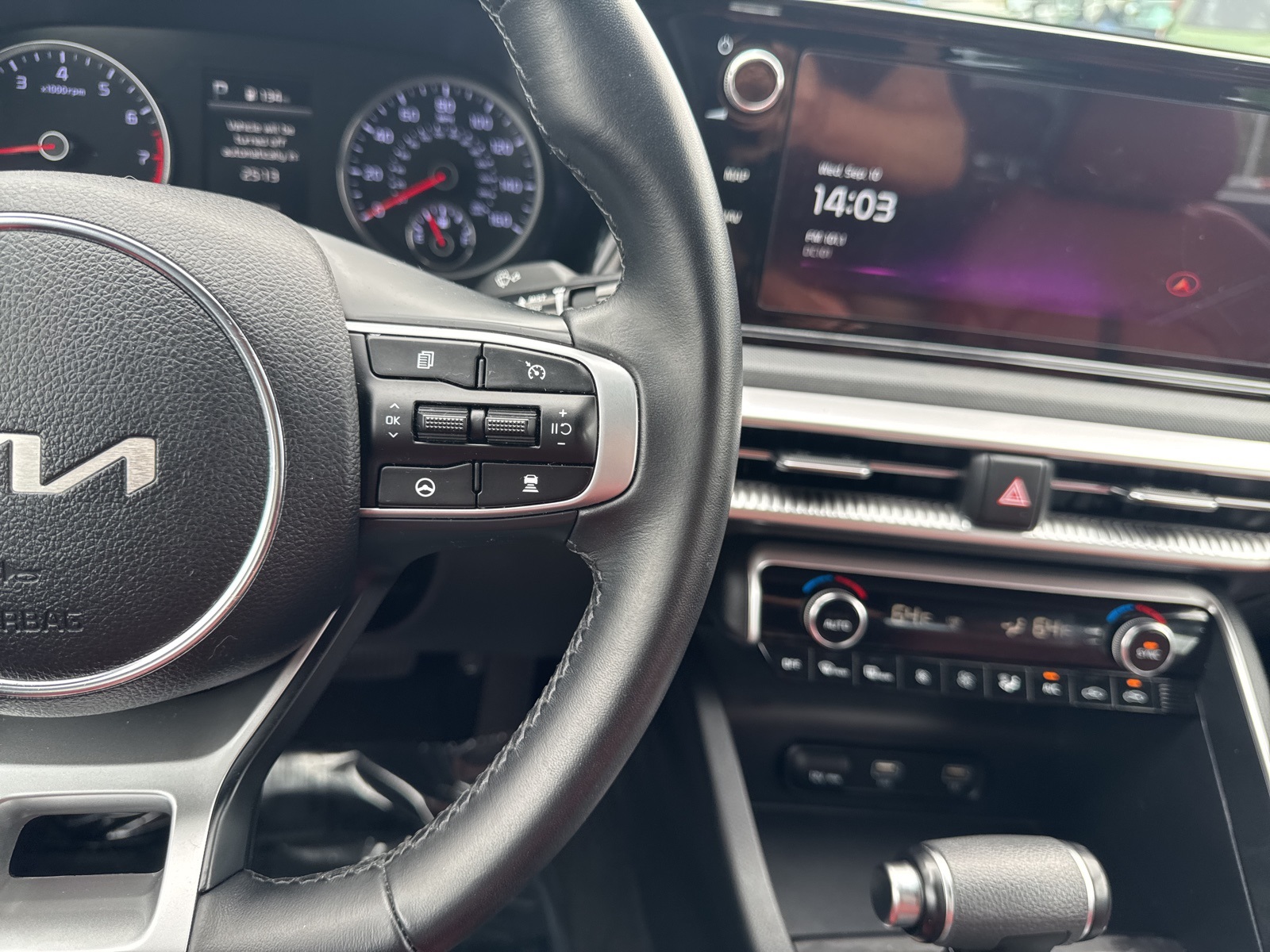 2024 Kia K5 GT-Line photo 34