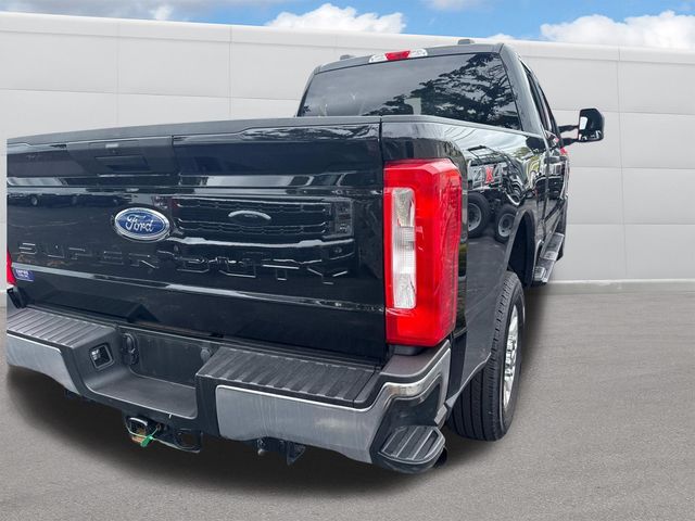 2024 Ford F-250 XLT photo 8
