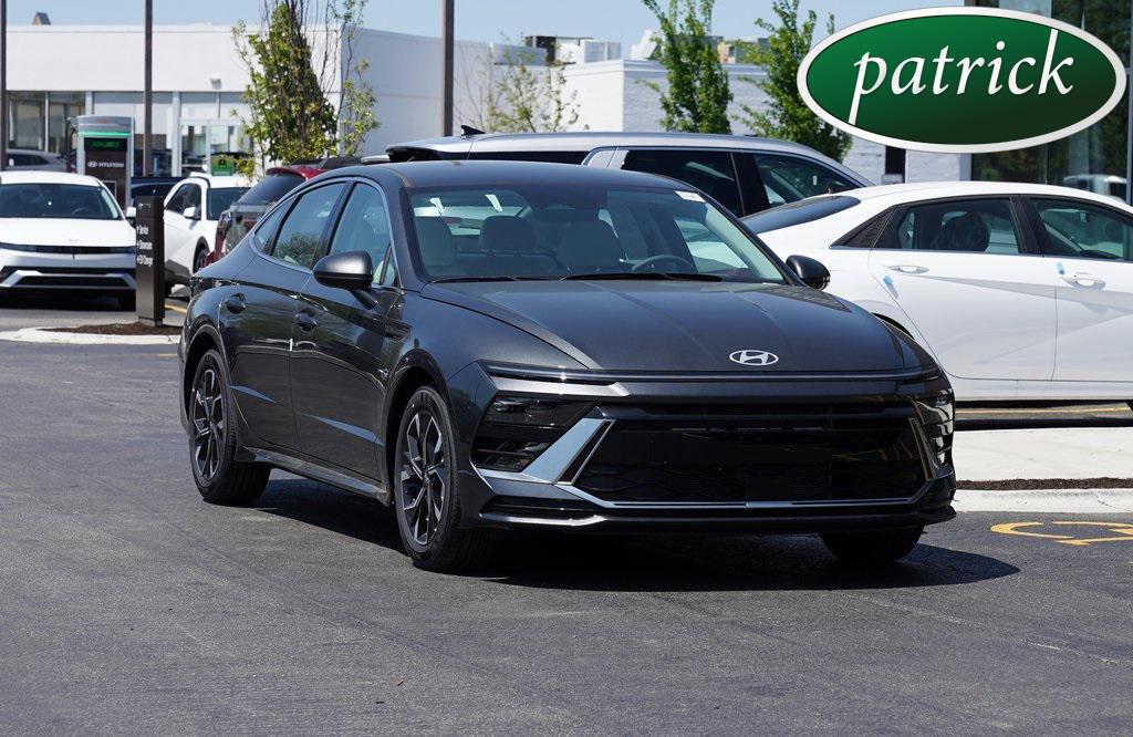 2025 Hyundai Sonata SEL's photo