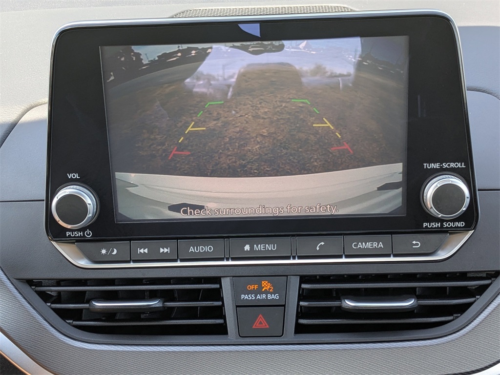 2025 Nissan Altima 2.5 SR photo 30
