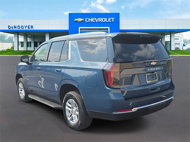 2025 Chevrolet Tahoe LS photo 7