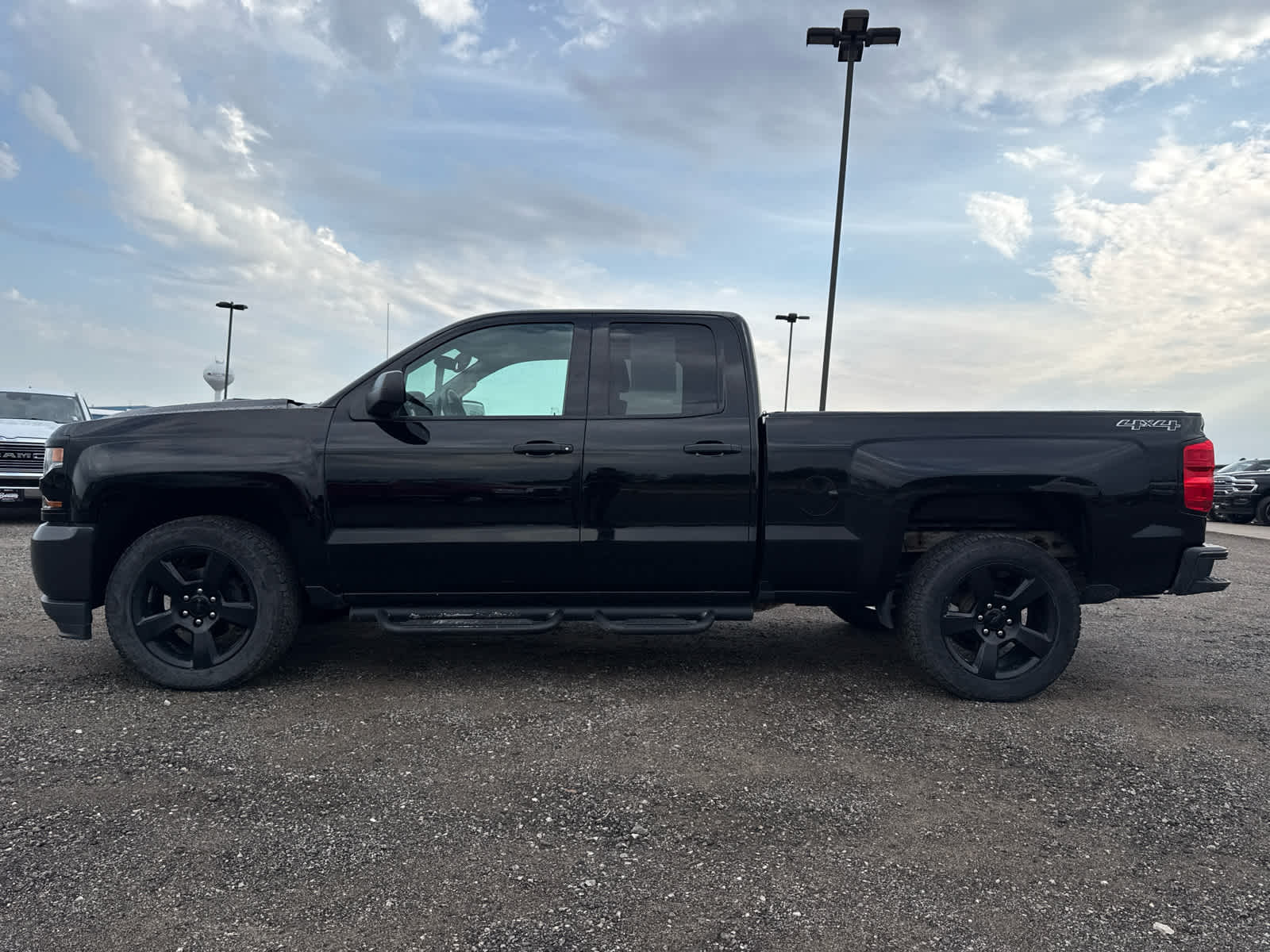 2018 Chevrolet Silverado 1500 LS photo 8