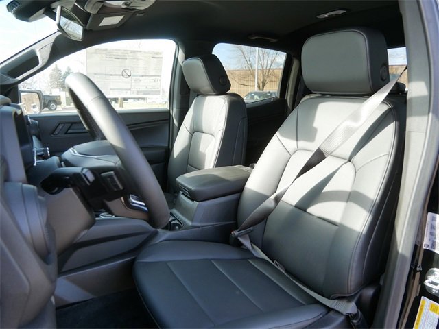 2026 Chevrolet Colorado Trail Boss photo 4