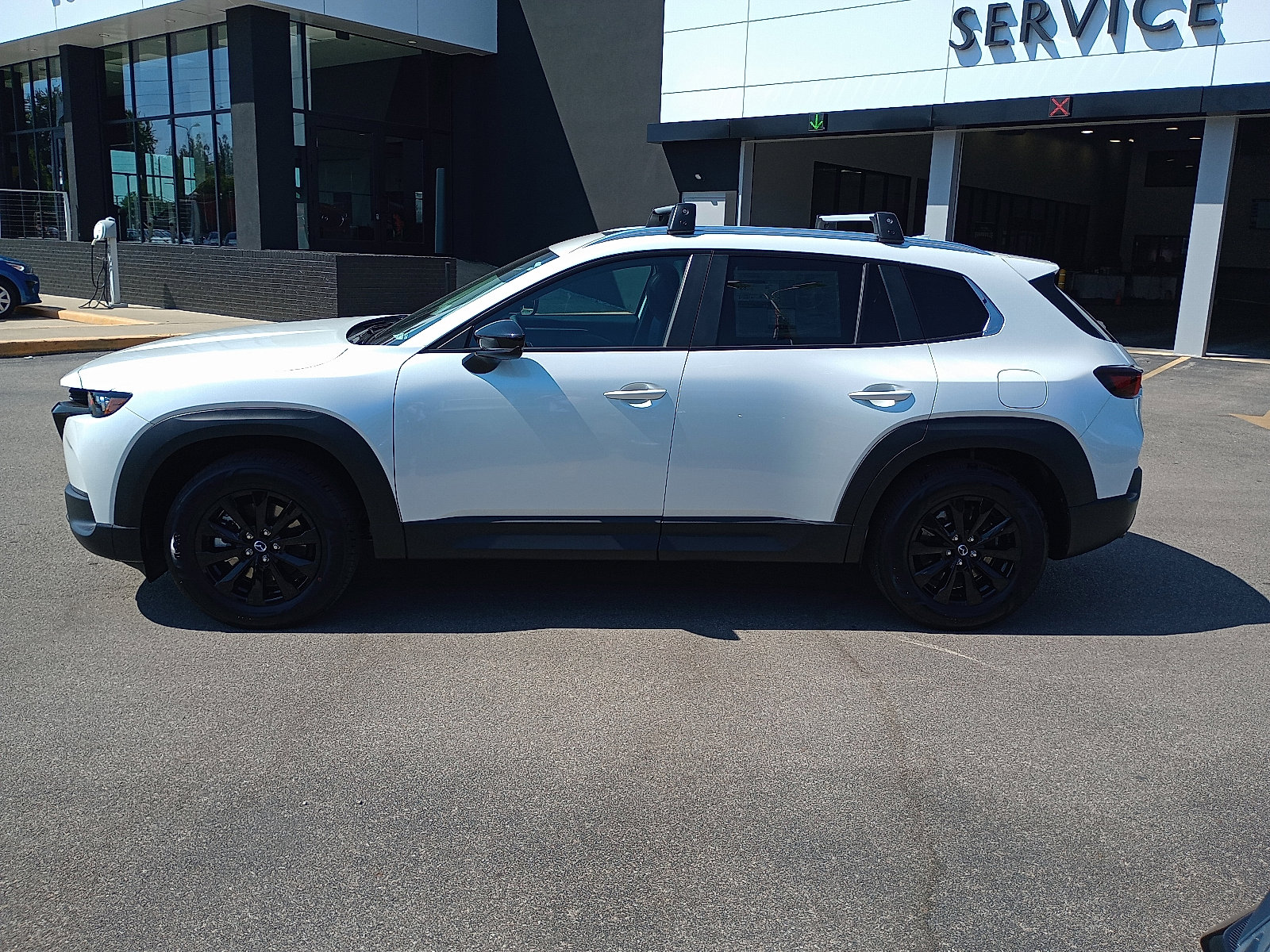 2025 Mazda CX-50 2.5 S Premium photo 2
