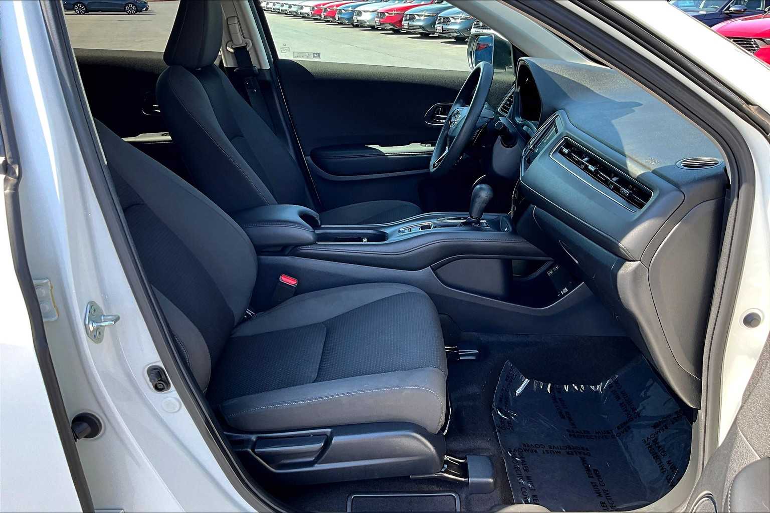 2022 Honda HR-V EX photo 8