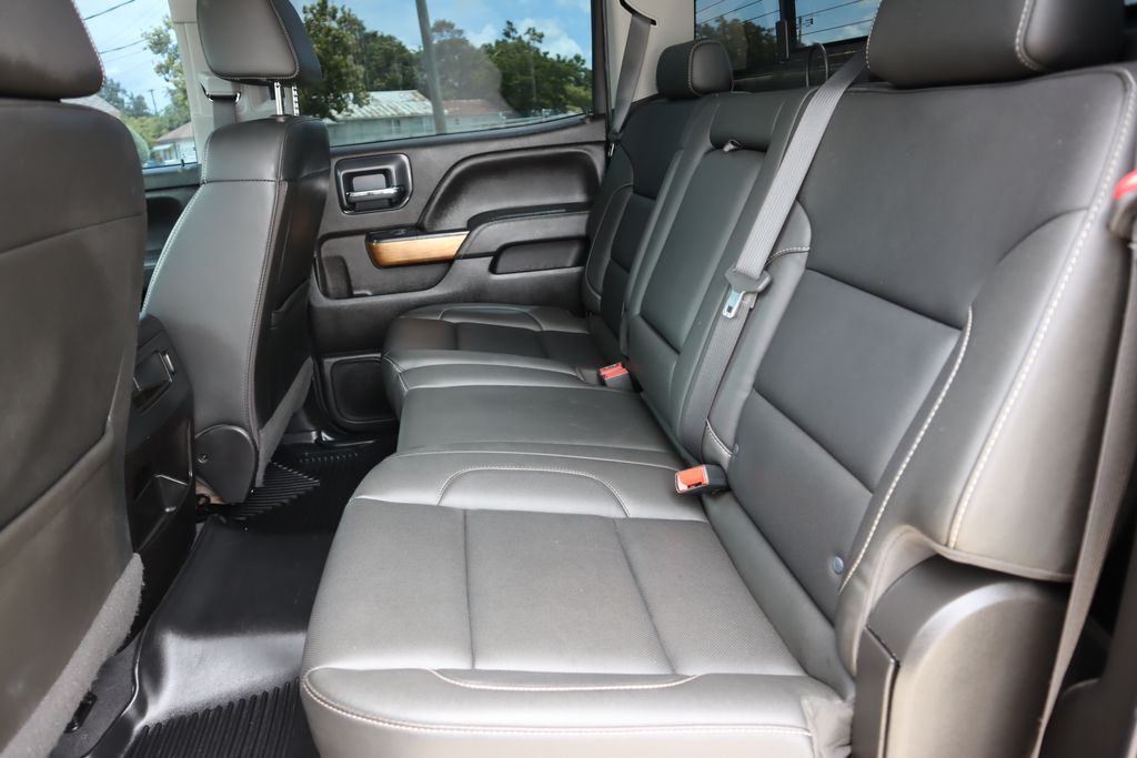 2019 Chevrolet Silverado 2500HD LTZ photo 20
