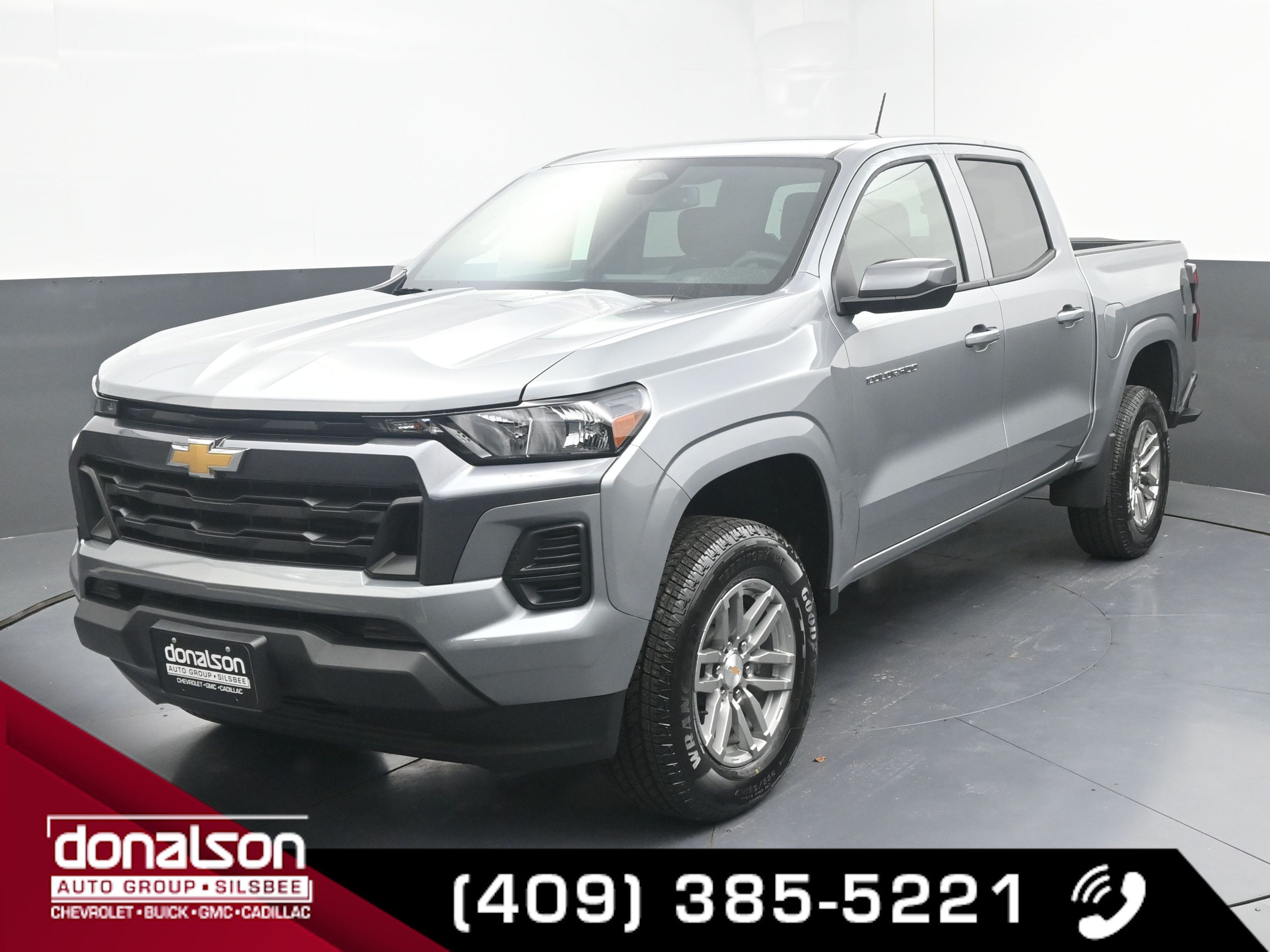 2025 Chevrolet Colorado Work Truck LT photo 4