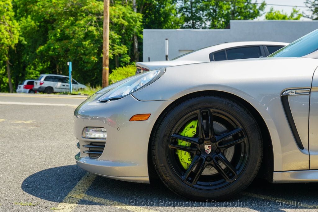 2012 Porsche Panamera 4S photo 2