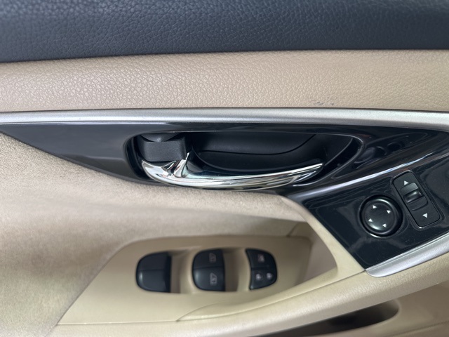 2013 Nissan Altima 3.5 SV photo 18