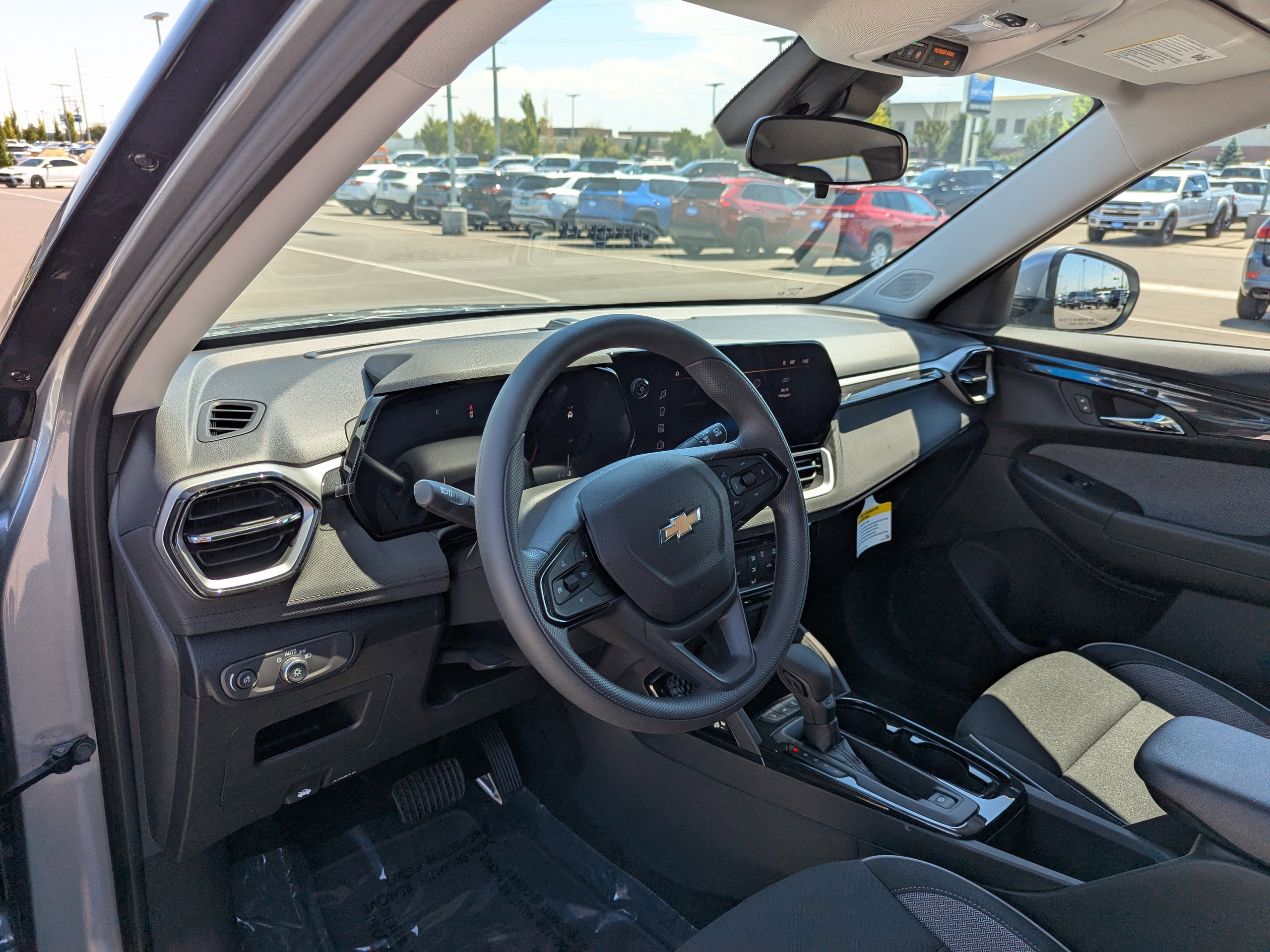 2026 Chevrolet Trailblazer LT photo 9