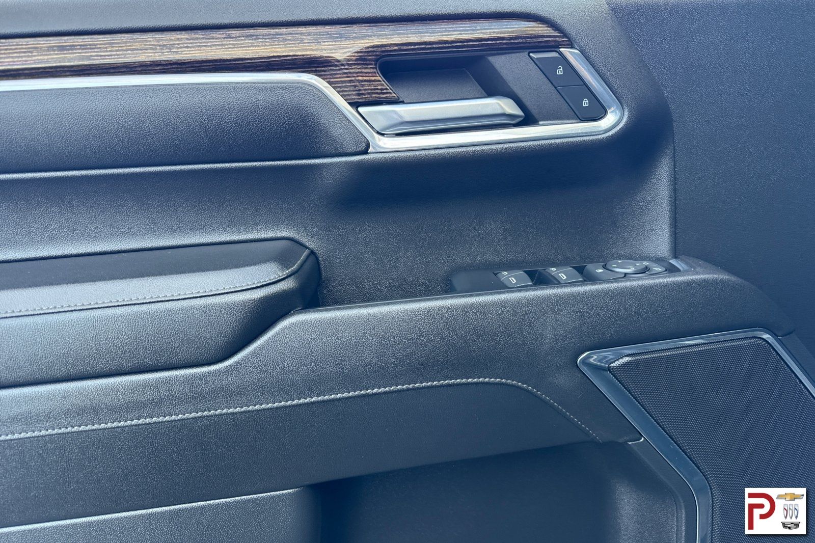2023 Gmc Sierra 1500 SLE photo 11