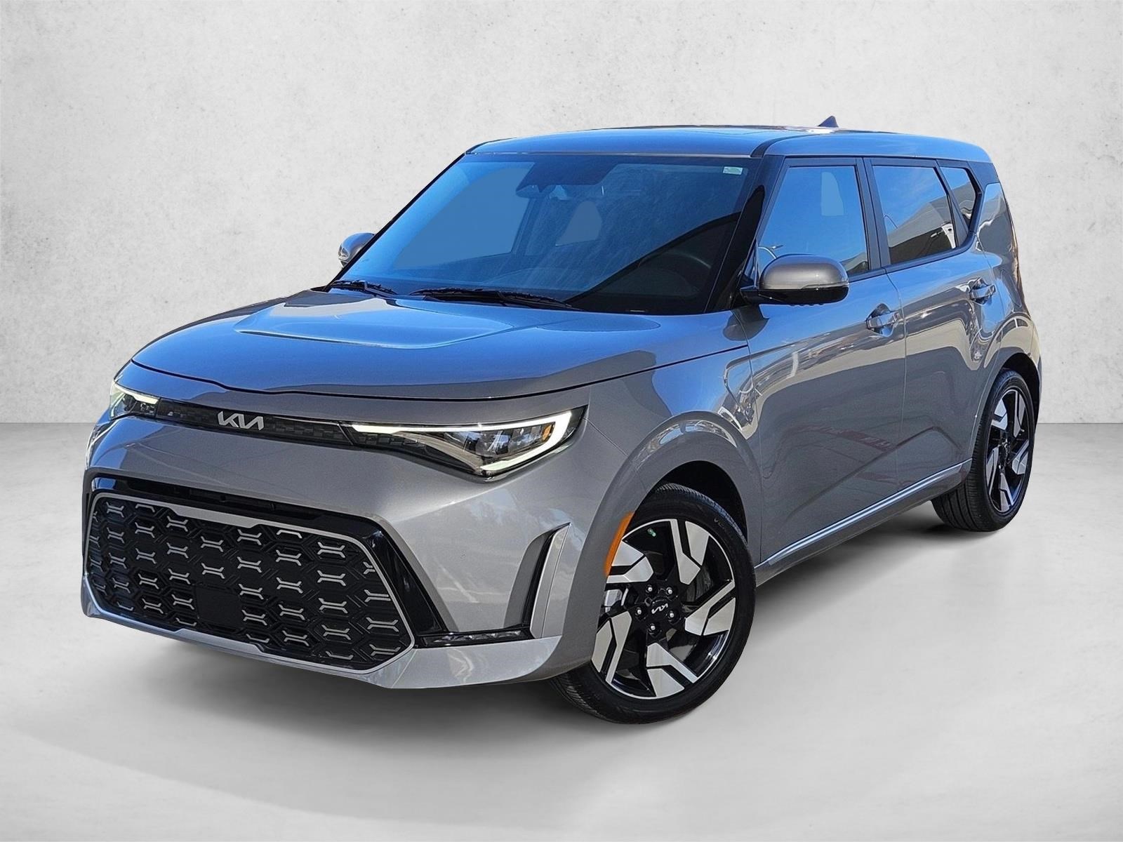 2025 Kia Soul GT-Line's photo
