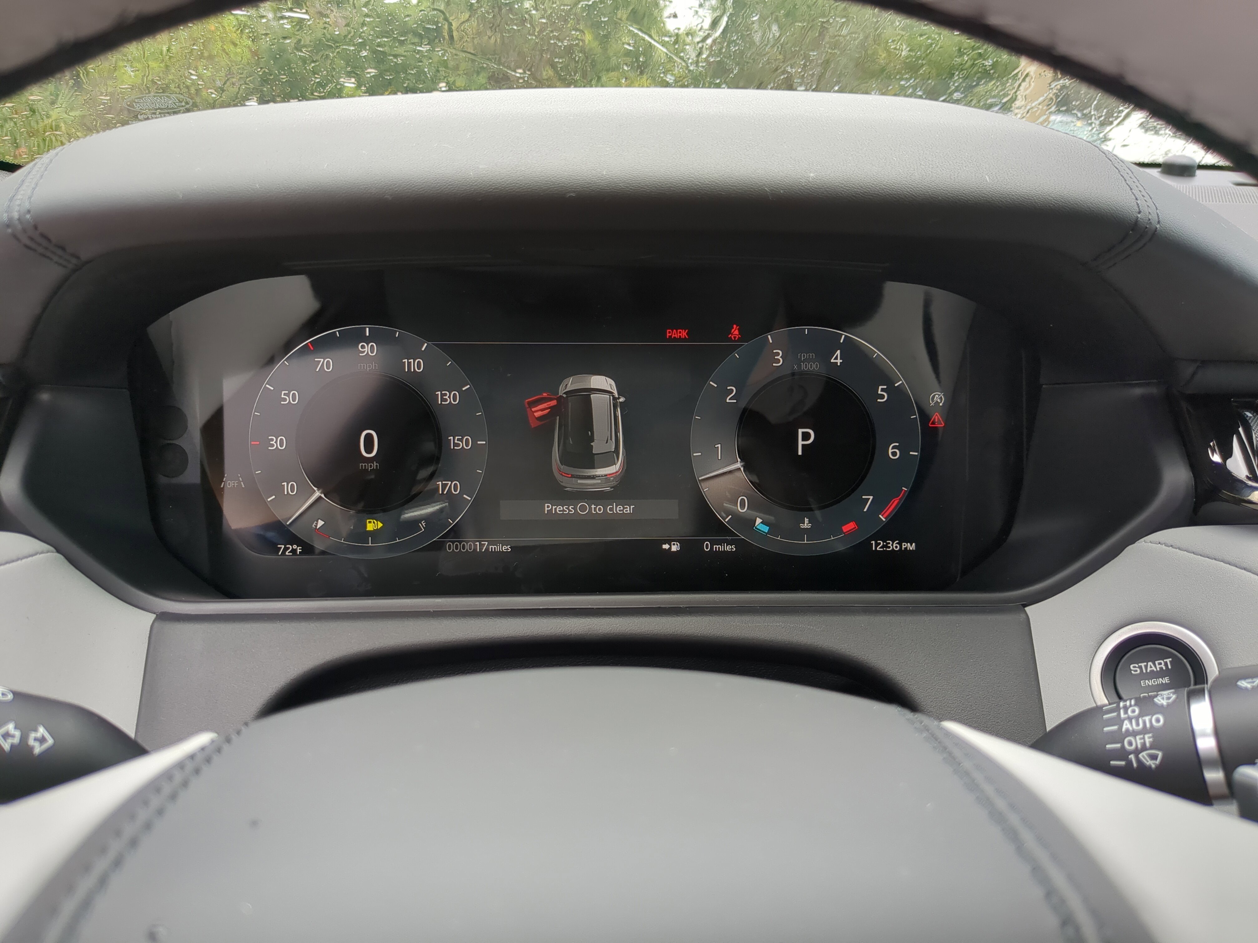 2026 Land Rover Range Rover Velar SE photo 14