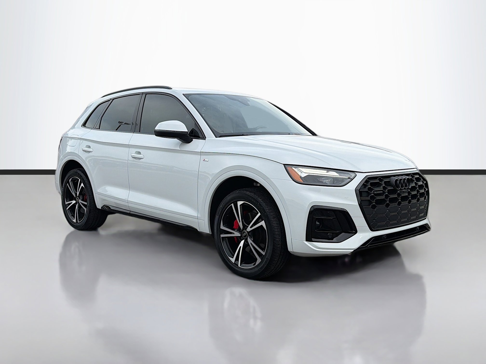 2025 Audi Q5 Premium Plus's photo