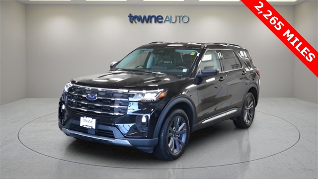 2025 Ford Explorer Active's photo
