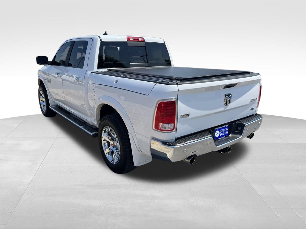 2018 Ram 1500 Laramie photo 3