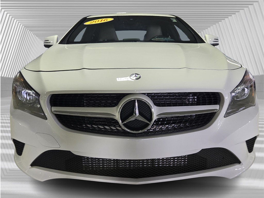2016 Mercedes Benz CLA 250 photo 4