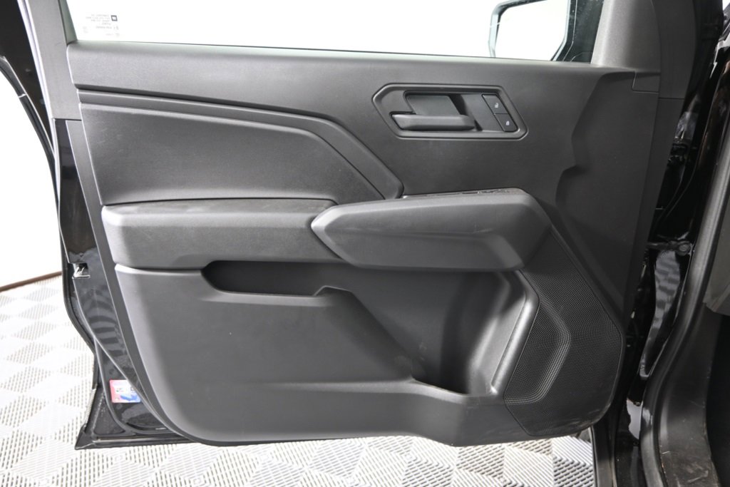 2025 Chevrolet Colorado Work Truck photo 17